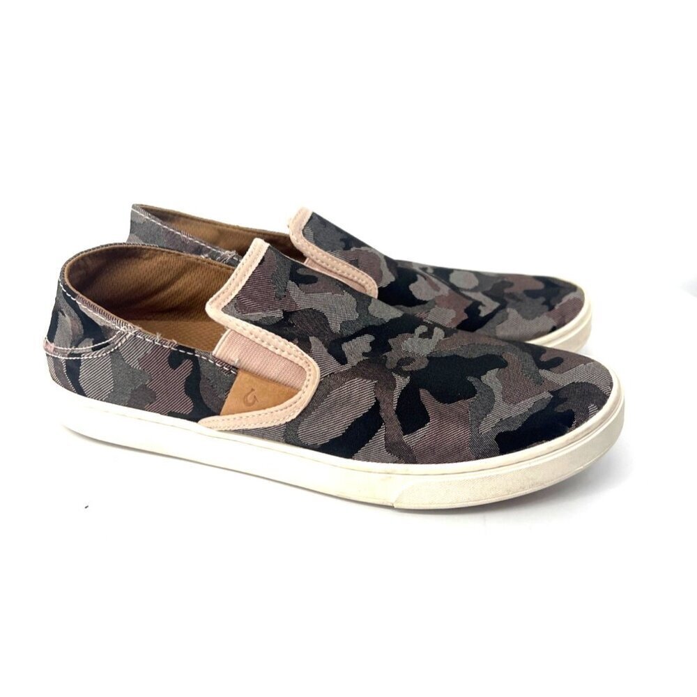 OluKai Womens Soft Pink / Ke Au Camo Pehuea Pai Slip-On Sneakers Size US 10 40